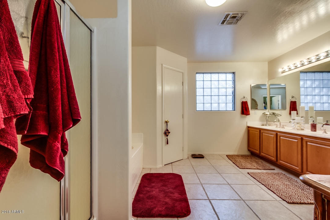 2034 E Soft Wind Dr, Phoenix, AZ 85024 photo 32