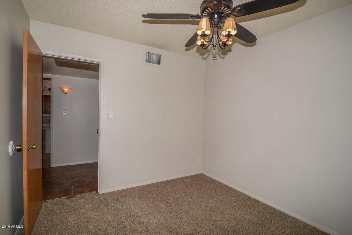 4128 W Griswold Rd, Phoenix, AZ 85051 photo 11