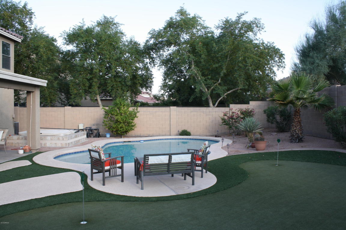 1221 E Beth Dr, Phoenix, AZ 85042 photo 8