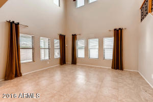 3846 E Branham Ln, Phoenix, AZ 85042 photo 5