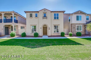 3882 E Leslie Dr, Gilbert, AZ 85296 photo 2