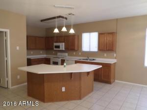 3025 S 65th Ln, Phoenix, AZ 85043 photo 4