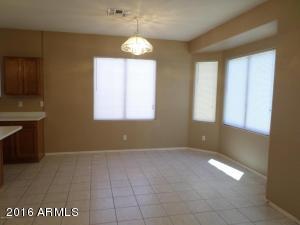 3025 S 65th Ln, Phoenix, AZ 85043 photo 3