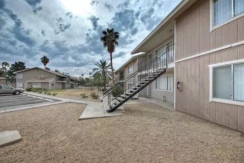 1346 E Mountain View Rd, Phoenix, AZ 85020 photo 1