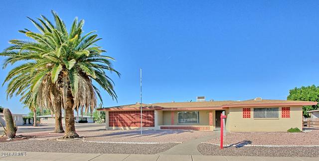 724 N Recker Rd, Mesa, AZ 85205