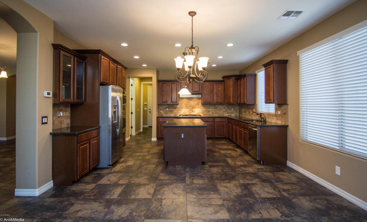 2524 E Donato Dr, Gilbert, AZ 85298 photo 10