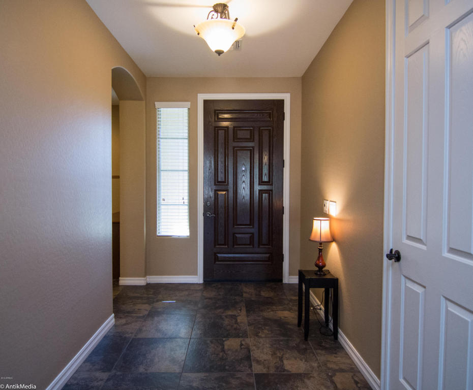 2524 E Donato Dr, Gilbert, AZ 85298 photo 4