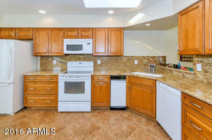 4010 E Lupine Ave, Phoenix, AZ 85028 photo 9