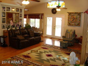 813 E Harvard Ave, Gilbert, AZ 85234 photo 3
