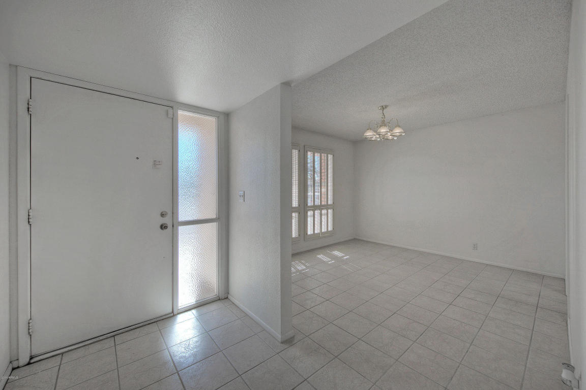 4062 E Clovis Cir, Mesa, AZ 85206 photo 5
