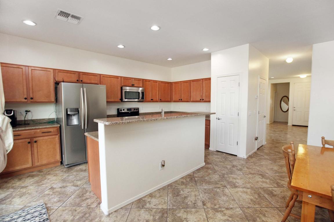 3460 E Melody Ln, Gilbert, AZ 85234 photo 11