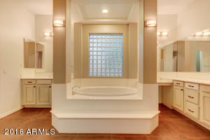 3031 E Page Ave, Gilbert, AZ 85234 photo 17