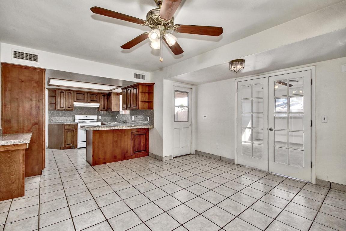 2247 E Janice Way, Phoenix, AZ 85022 photo 4