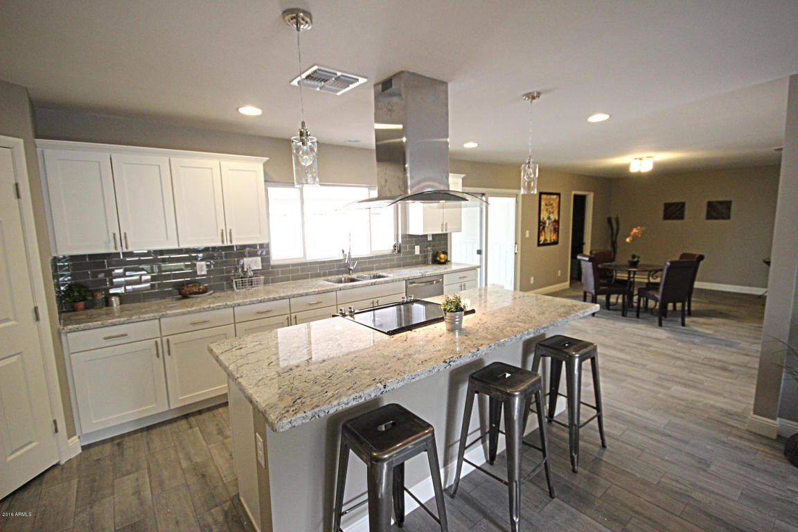 2140 El Parque Dr, Tempe, AZ 85282 photo 1