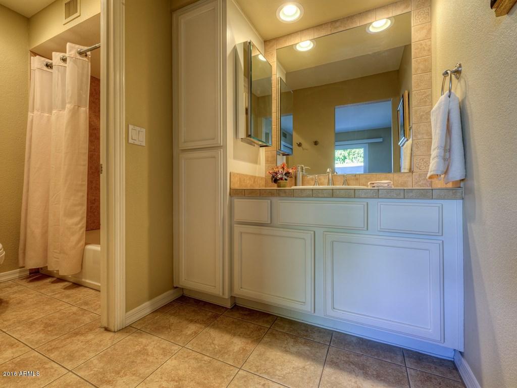 6302 N 30th Pl, Phoenix, AZ 85016 photo 13