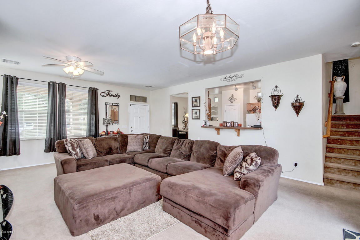 2781 S Arroyo Ln, Gilbert, AZ 85295 photo 9