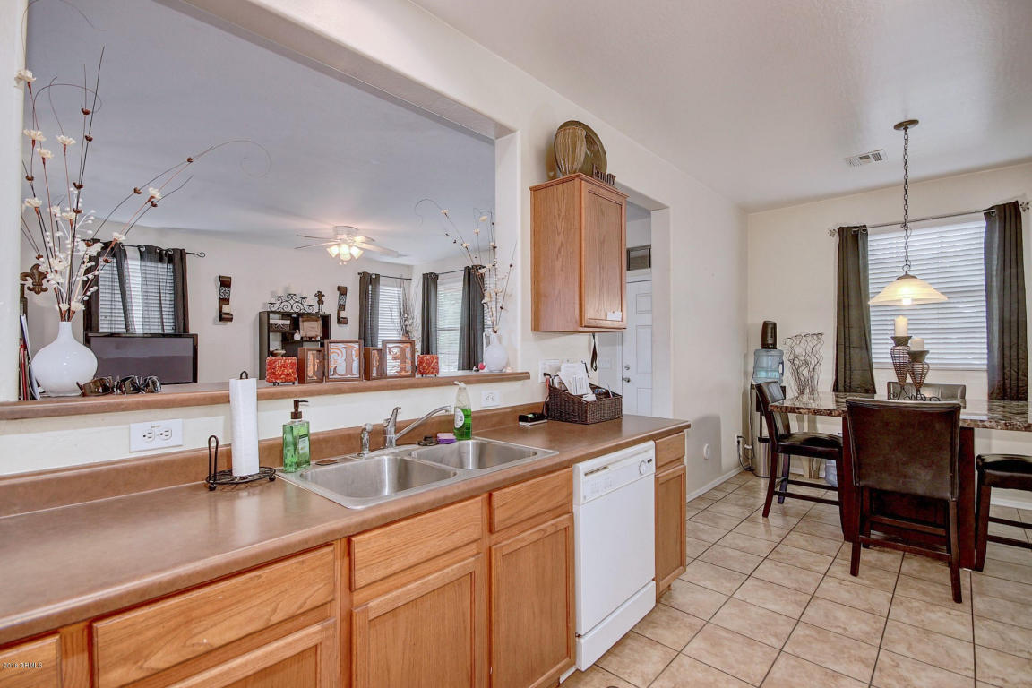 2781 S Arroyo Ln, Gilbert, AZ 85295 photo 5