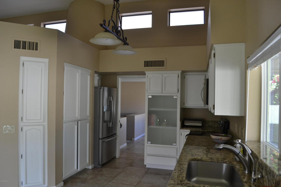 4950 E Paseo Way, Phoenix, AZ 85044 photo 5