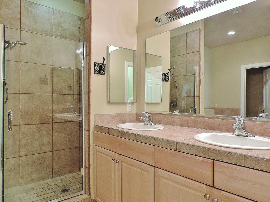3002 E Jeanette Ct, Phoenix, AZ 85050 photo 13