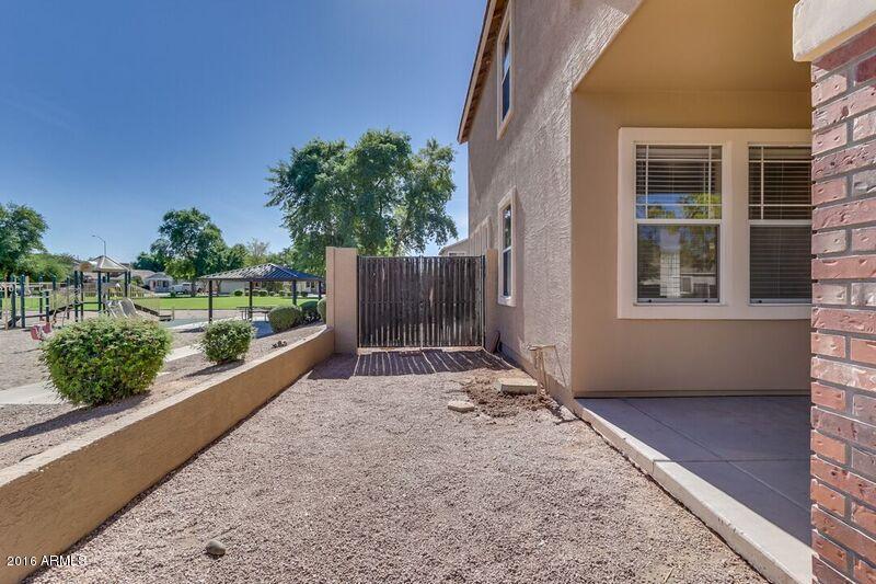 10643 E Obispo Ave, Mesa, AZ 85212 photo 2