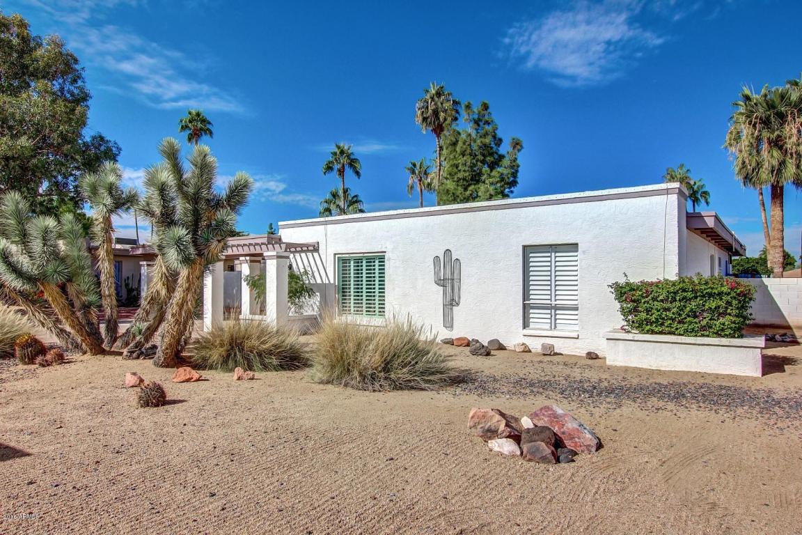 2546 E Yucca St, Phoenix, AZ 85028 photo 1