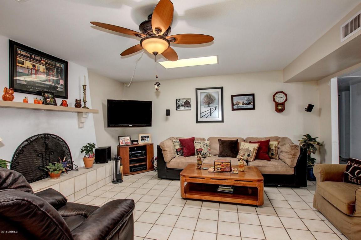 2546 E Yucca St, Phoenix, AZ 85028 photo 13