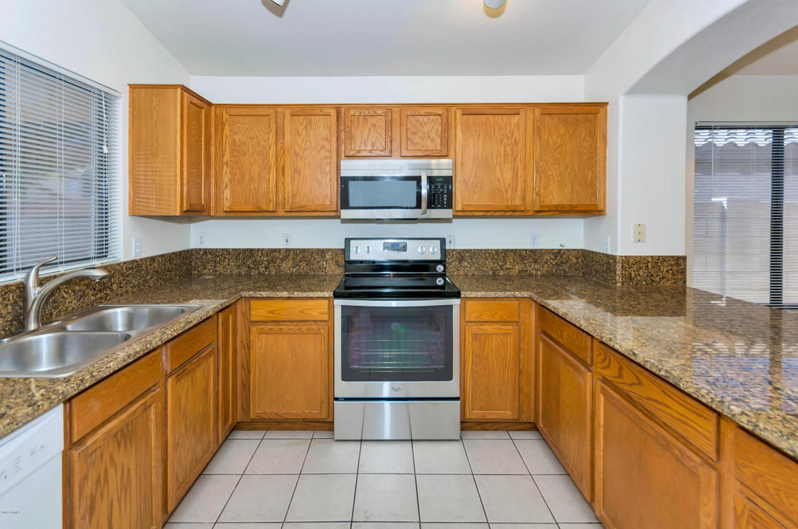 3235 E Hononegh Dr, Phoenix, AZ 85050 photo 27