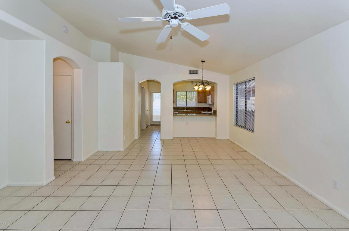 3235 E Hononegh Dr, Phoenix, AZ 85050 photo 17