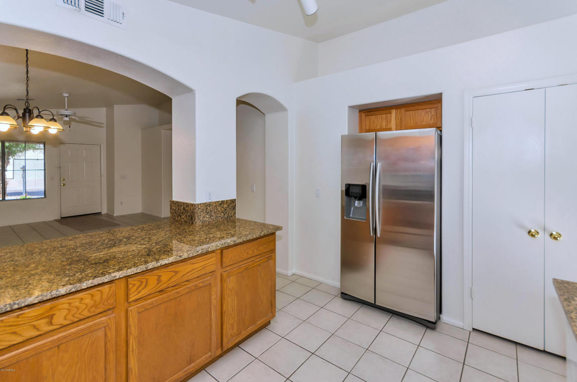 3235 E Hononegh Dr, Phoenix, AZ 85050 photo 28
