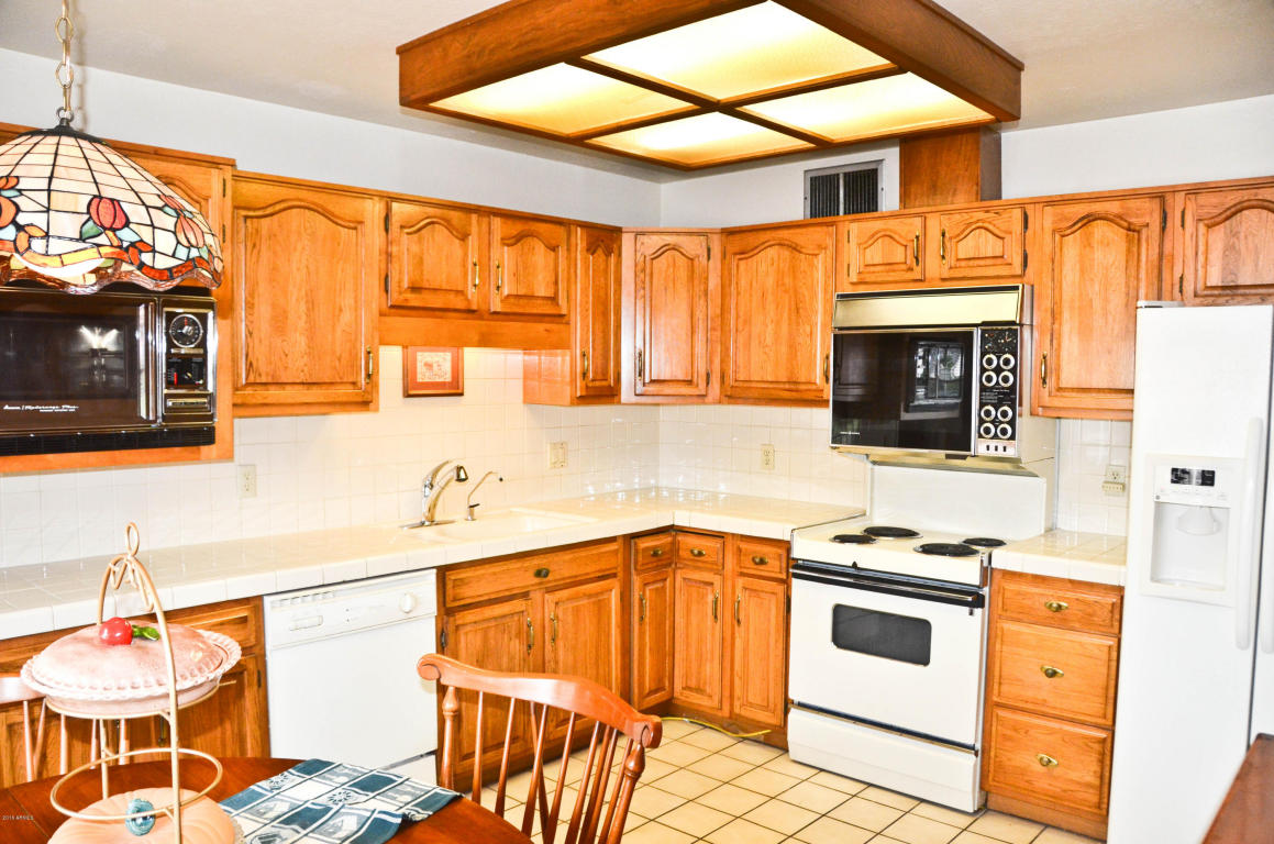 3907 W Cavalier Dr, Phoenix, AZ 85019 photo 3