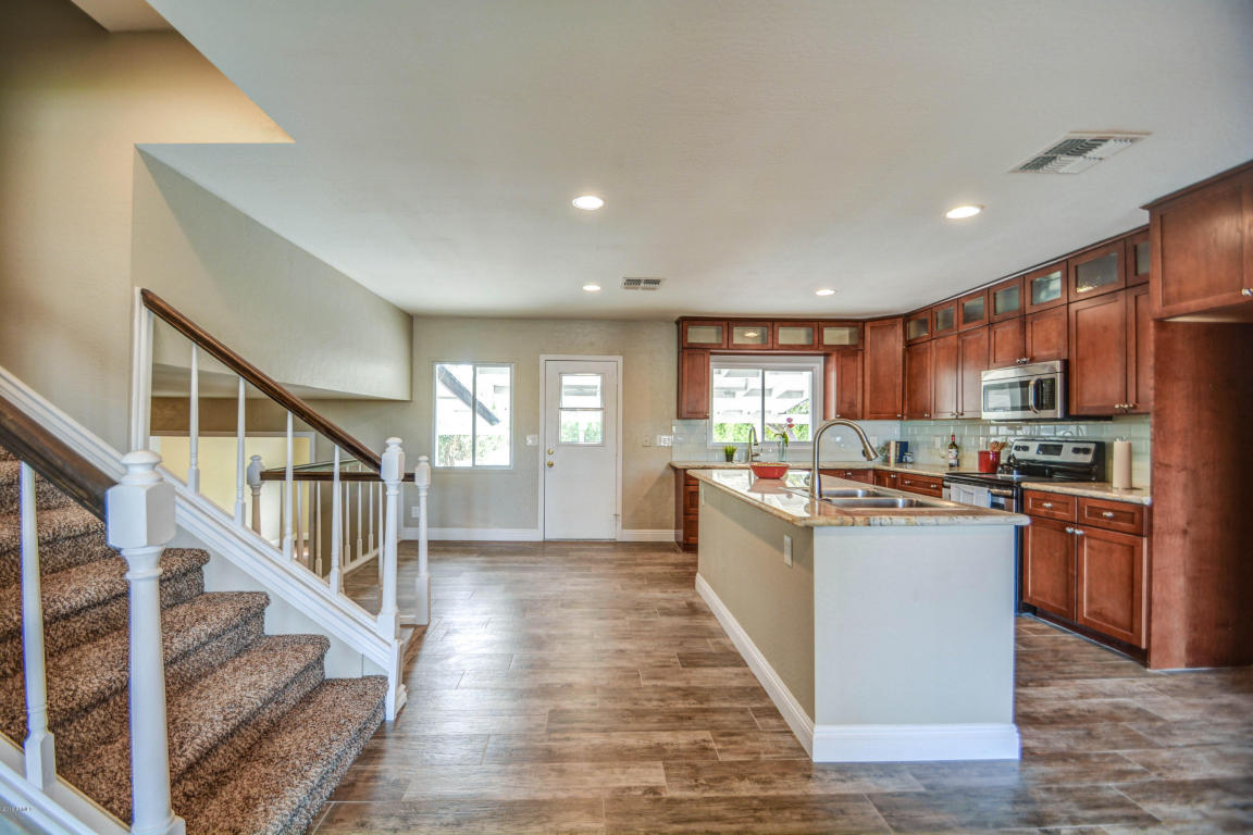 105 Ellis Dr, Tempe, AZ 85282 photo 48