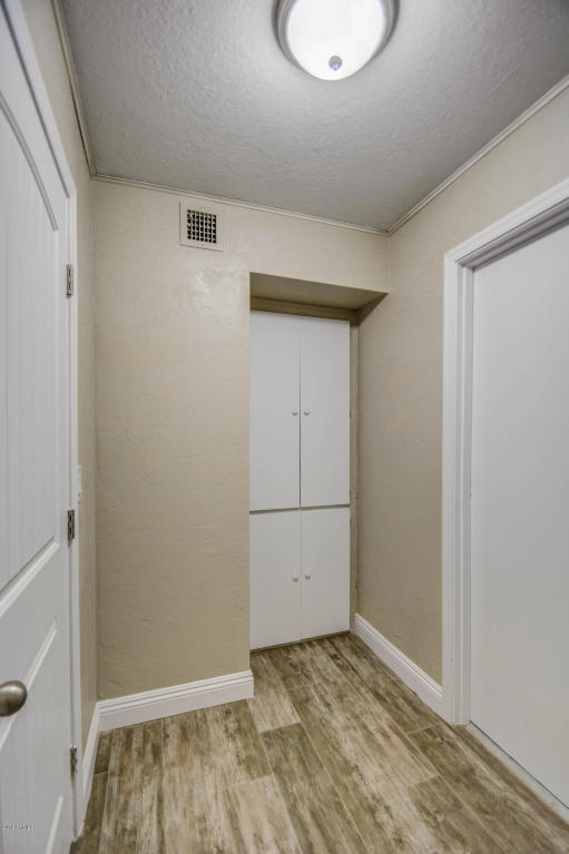 105 Ellis Dr, Tempe, AZ 85282 photo 51