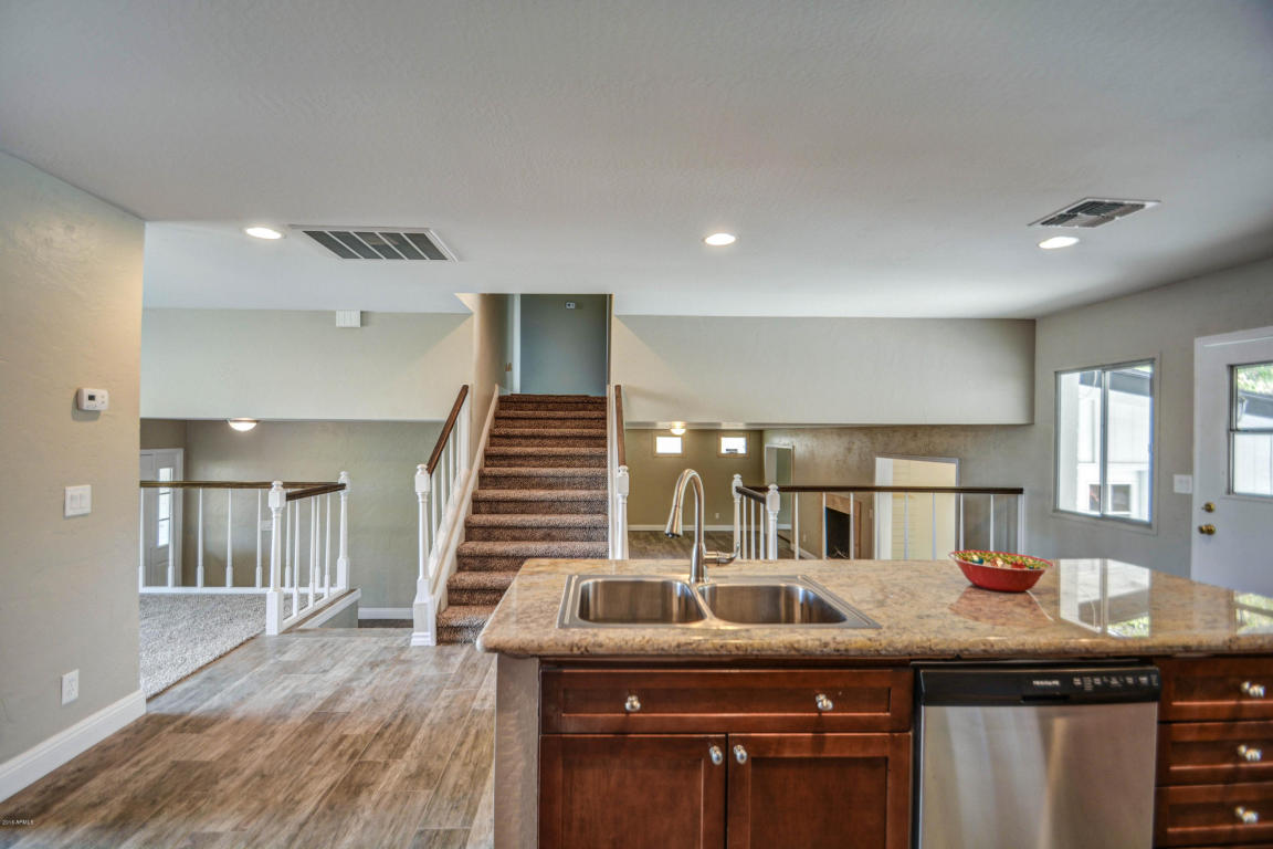 105 Ellis Dr, Tempe, AZ 85282 photo 43