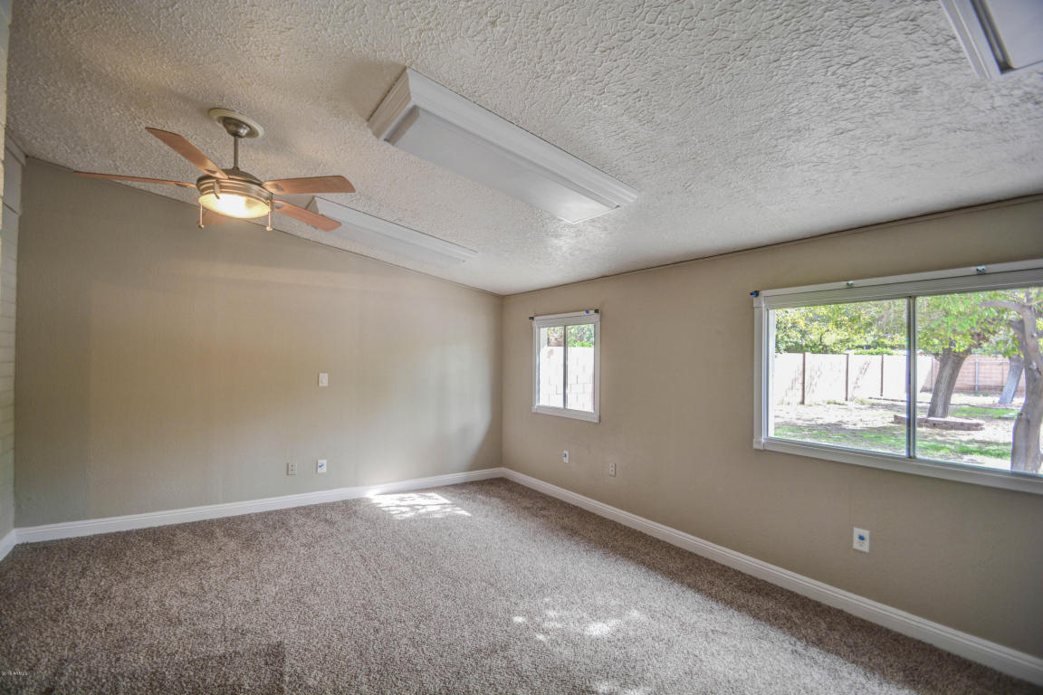 105 Ellis Dr, Tempe, AZ 85282 photo 33
