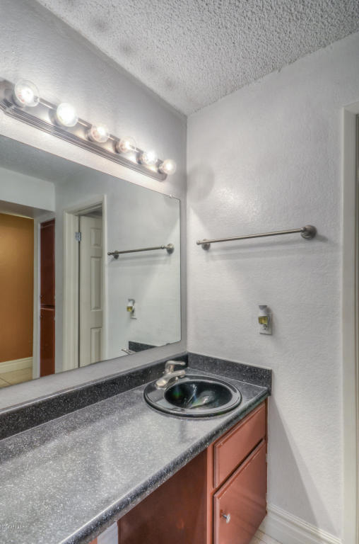 3825 E Camelback Rd #118, Phoenix, AZ 85018 photo 13
