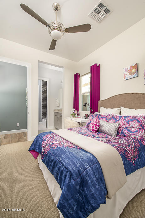 3834 E Crittenden Ln, Phoenix, AZ 85018 photo 6