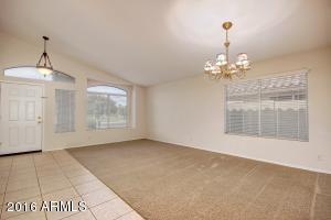 1759 S Oak St, Gilbert, AZ 85233 photo 2