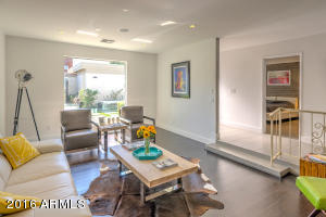 5662 N 12th St, Phoenix, AZ 85014 photo 2