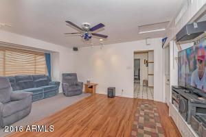 1213 E Myrtle Ave, Phoenix, AZ 85020 photo 12