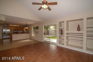 1917 E Aire Libre Ave, Phoenix, AZ 85022 photo 3