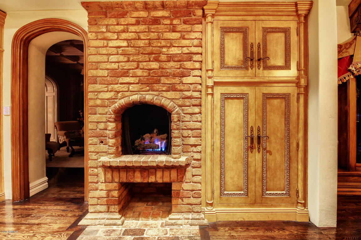 641 E San Pedro Ave, Gilbert, AZ 85234 photo 9