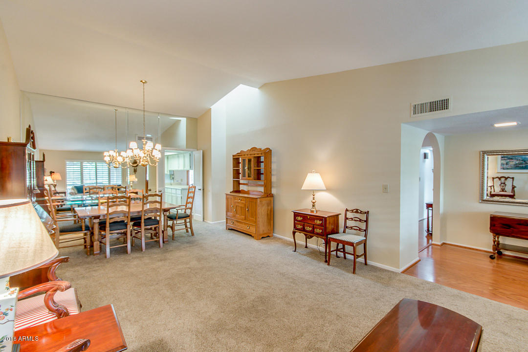 2324 E Desert Cove Ave, Phoenix, AZ 85028 photo 9