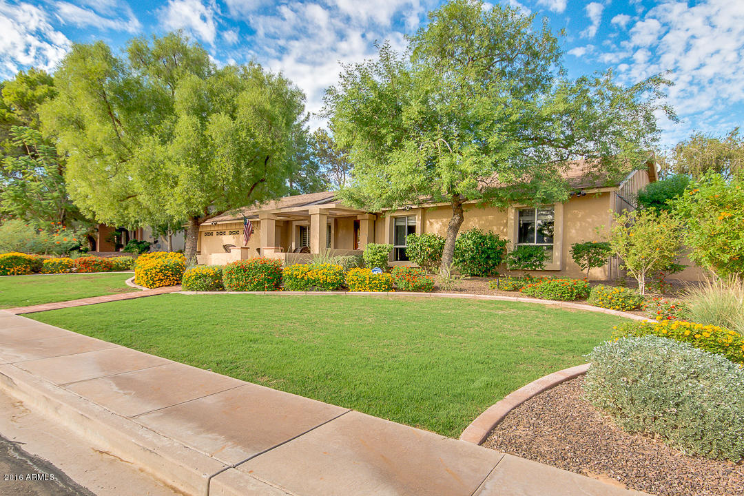 2324 E Desert Cove Ave, Phoenix, AZ 85028 photo 2