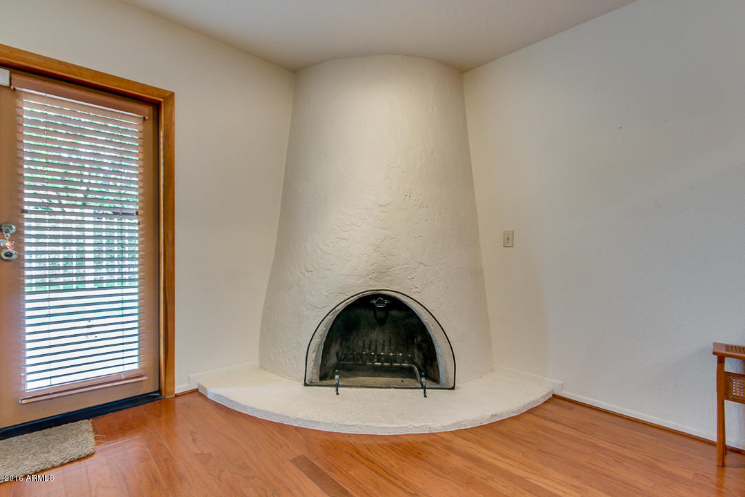 2324 E Desert Cove Ave, Phoenix, AZ 85028 photo 22