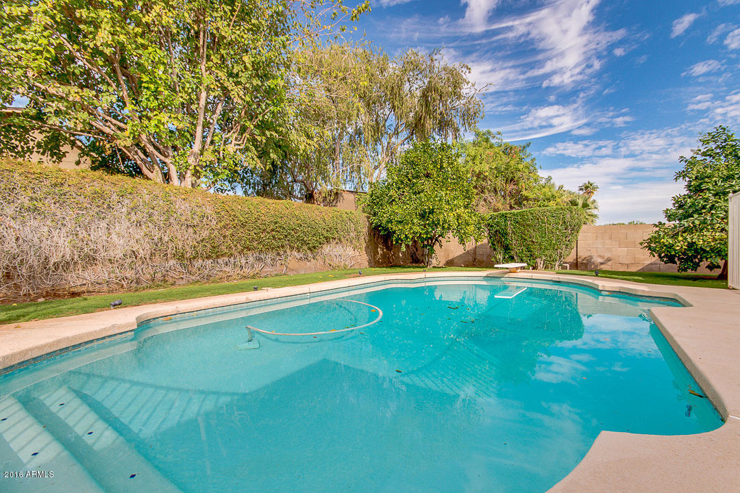 2324 E Desert Cove Ave, Phoenix, AZ 85028 photo 36