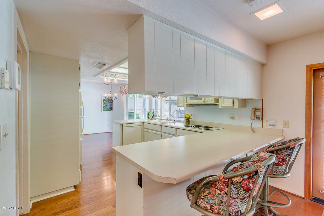 2324 E Desert Cove Ave, Phoenix, AZ 85028 photo 13