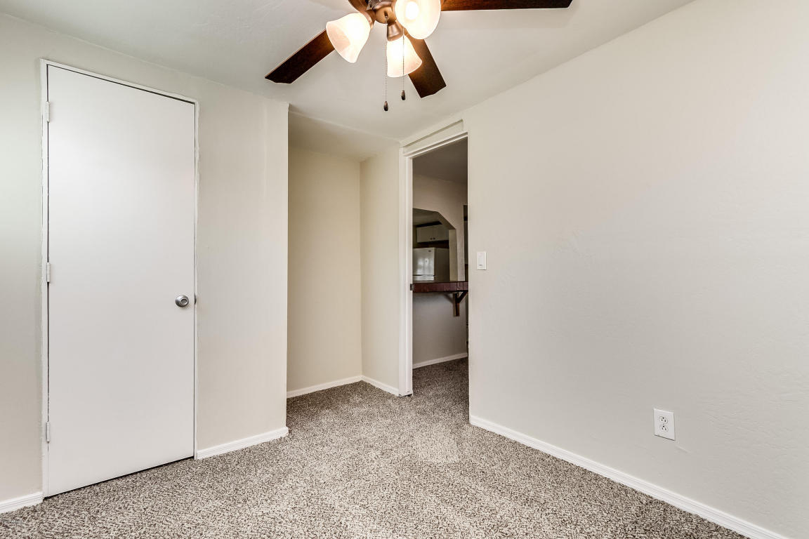 507 E Clanton Ave, Buckeye, AZ 85326 photo 10