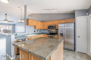 1193 W 13th Ave, Apache Junction, AZ 85120 photo 12