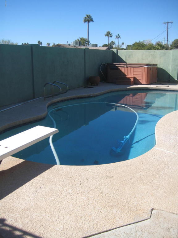 303 E Beatryce St, Tempe, AZ 85288 photo 3
