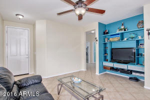 39532 N Noble Hawk Ct, Phoenix, AZ 85086 photo 3